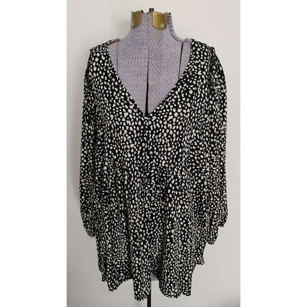 Umgee V-Neck 3/4 Sleeve Babydoll Top Women's Animal Print Hi Low Hem Size XL Blk